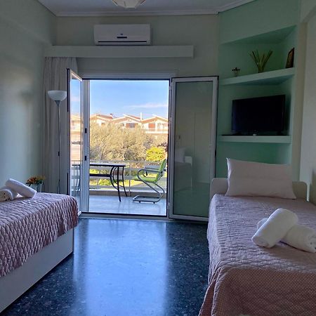 Mpanos Sea Apartment 1 Loutra Oraias Elenis Dış mekan fotoğraf